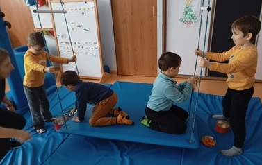 Zabawy sensoryczne w Przedszkolu nr 3 15
