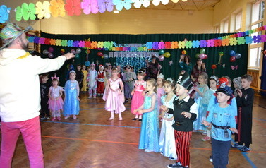 Bal karnawałowy gr. Słoneczka 11