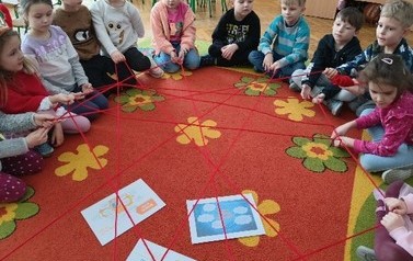 Dzień Bezpiecznego Internetu grupa Tropiciele 6