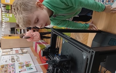 Poznajemy zaw&oacute;d projektanta - gr.Tropiciele 16