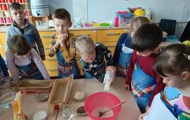 Pieczemy chleb grupa Tropiciele 1