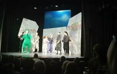 WARSZAWA  TEATR  BAJ 1