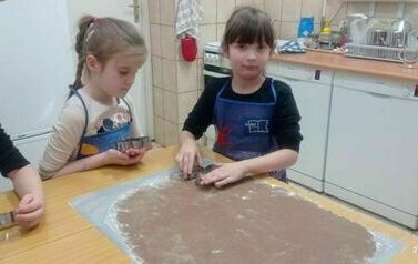Pieczemy pierniczki gr. Tr 4