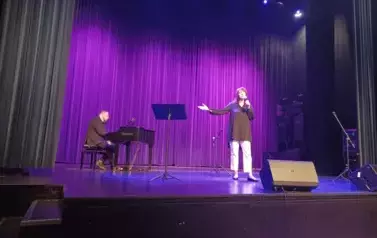 Filharmonia Narodowa pt. "Księżyc w misce" grupa Krasnale 2