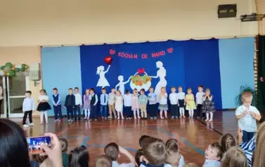 Dzień Mamy grupa Krasnale  4