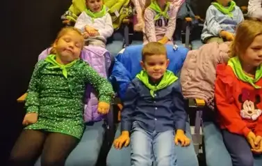 "Zaczarowany kociołek" Filharmonia  gr Krasnale 1