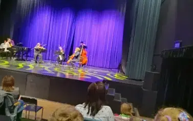 "Zaczarowany kociołek" Filharmonia  gr Krasnale 3