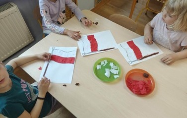 Święta majowe gr. Słoneczka 5