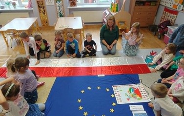 Święta majowe gr. Słoneczka 8