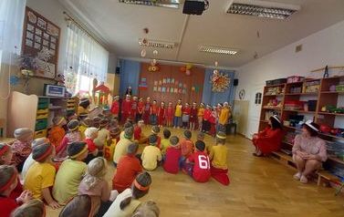 19-naste urodziny Iskierki gr. Słoneczka 6