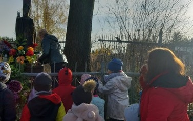 Og&oacute;lnopolska Akcja "Szkoła Pamięta" gr. Słoneczka 4