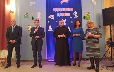 Występ Świąteczny w Straży gr. Słoneczka 5