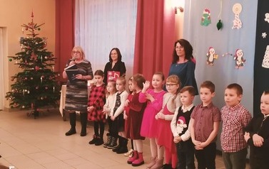 Występ Świąteczny w Straży gr. Słoneczka 6