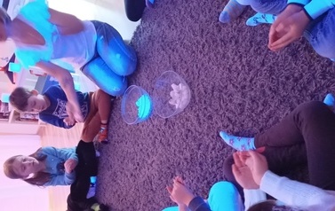 Zabawy sensoryczne w Przedszkolu nr 3 4