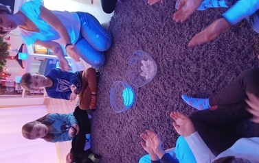 Zabawy sensoryczne w Przedszkolu nr 3 5
